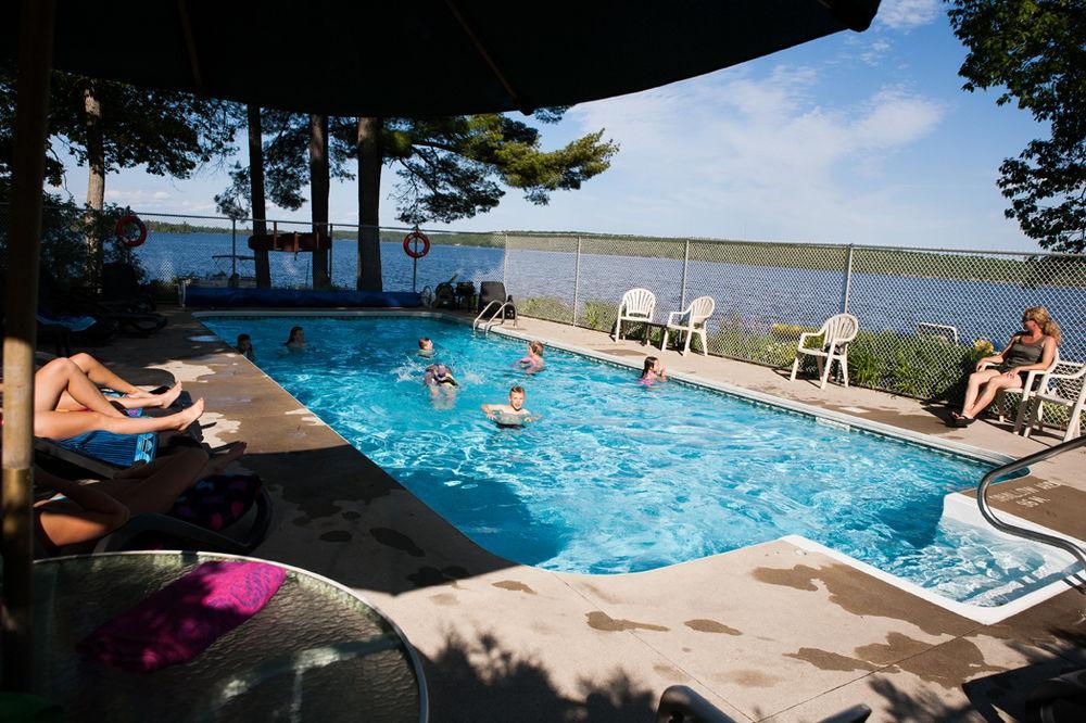 Beachwood Resort Deer Bay Dış mekan fotoğraf